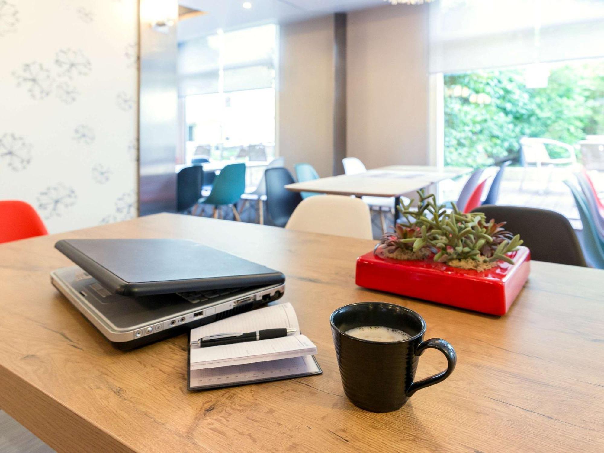 Ibis Paris Vanves Parc Des Expositions מראה חיצוני תמונה